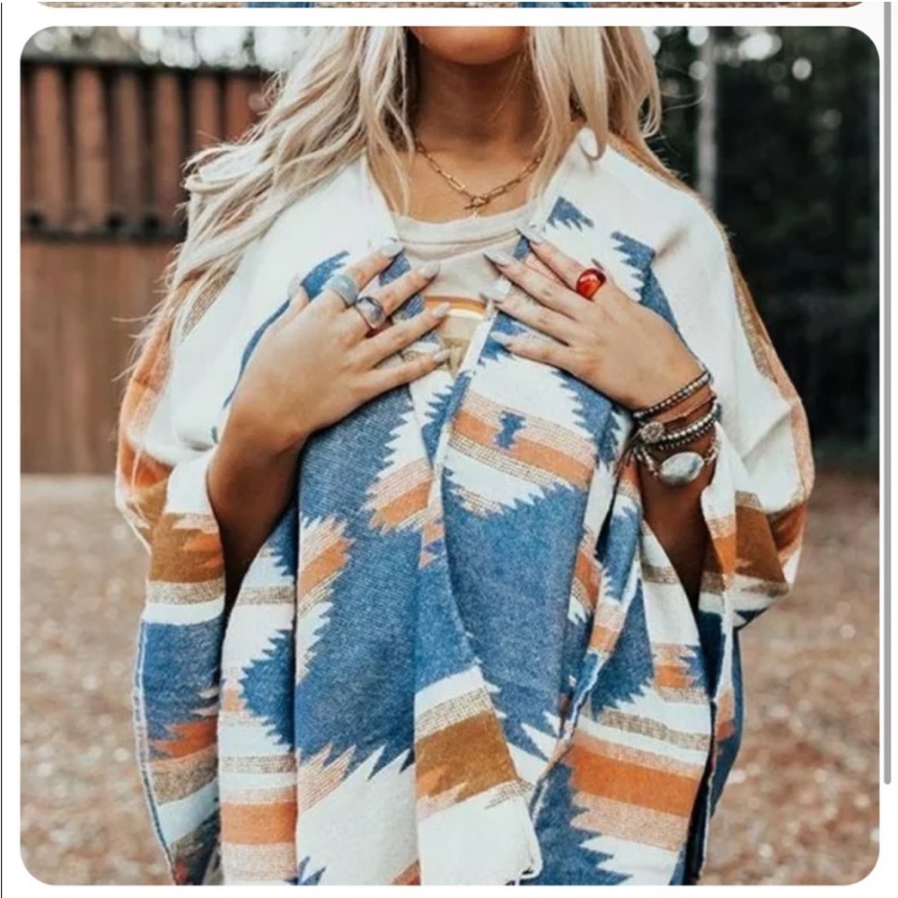 Free People Crossroads Oversized Poncho - Picture 3 of 7